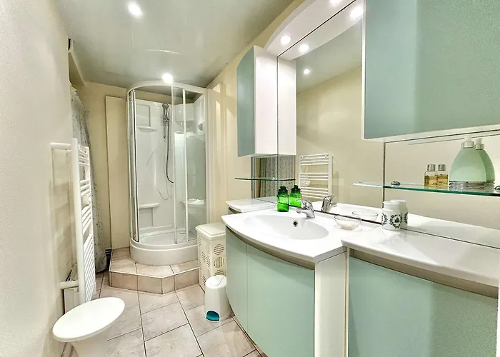 Apartment Spacieux Avec Terrasse Face - 2 Pieces, 4 Couchages A - Fr-1-245-80