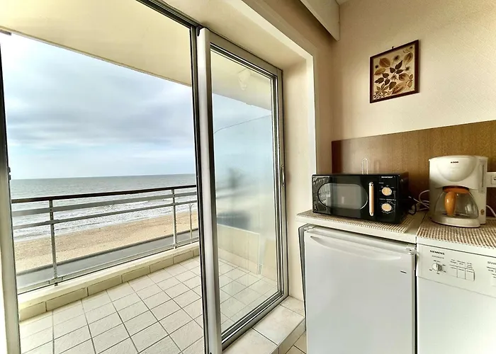 Spacieux Avec Terrasse Face - 2 Pieces, 4 Couchages A - Fr-1-245-80 Apartment *